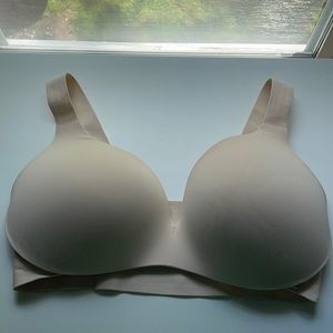 Victoria Secret Padded No-Wire Bra